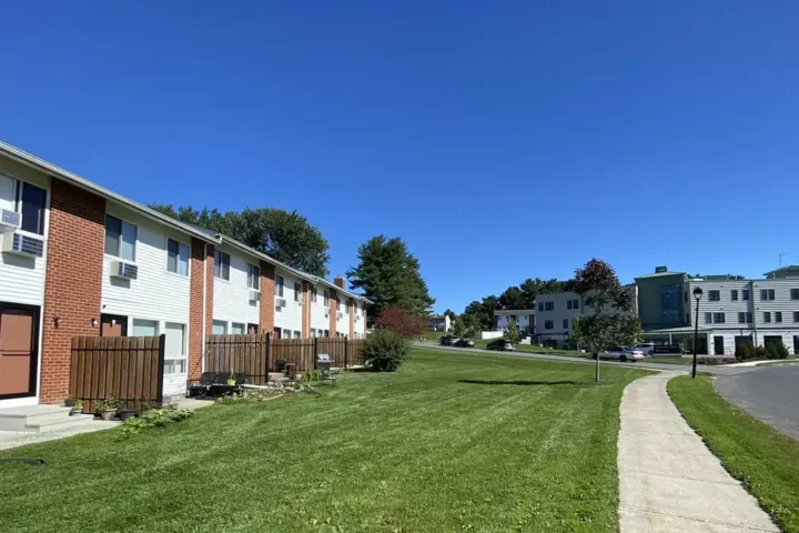 Holyoke Farms