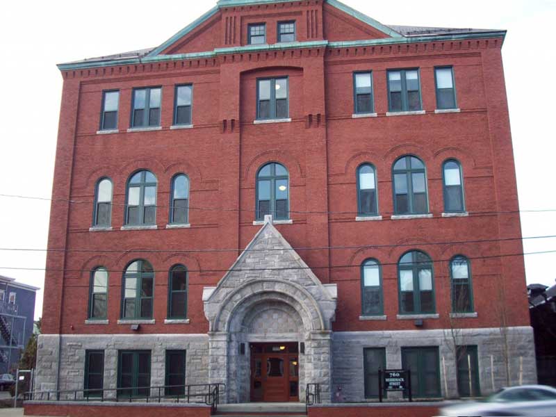Acre High School Apartments in Lowell