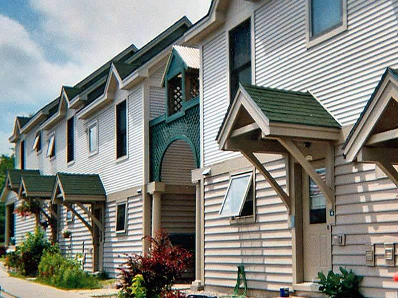 pine-meadow-village Pine Meadow Apartments